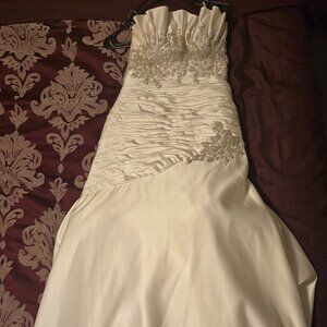 Wedding dress